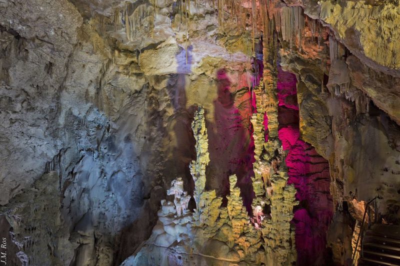 Посещение пещеры Канелобре